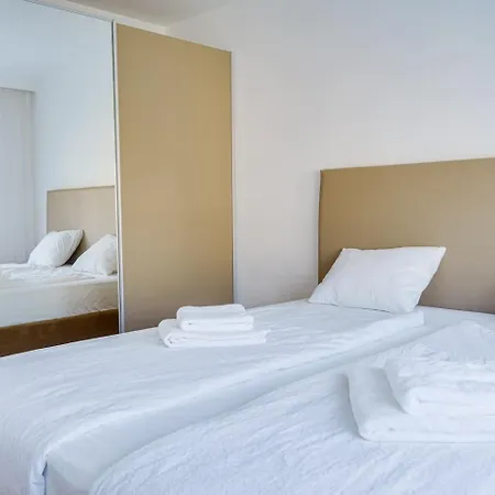Wunderschoene Helle Apartment *