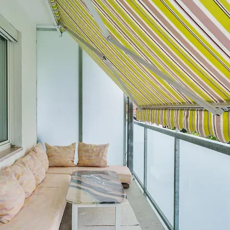 Апартаменти Wunderschoene Helle Min 30 Days Інсбрук